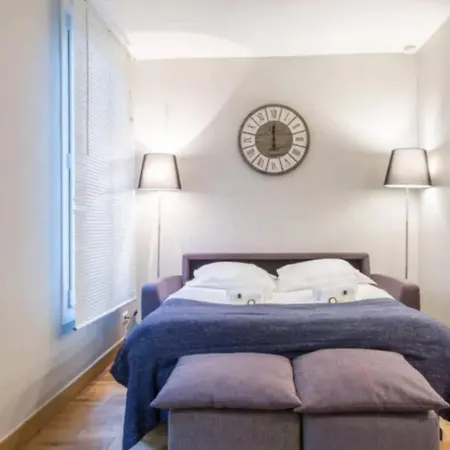 Beautiful Apt - Bastille *